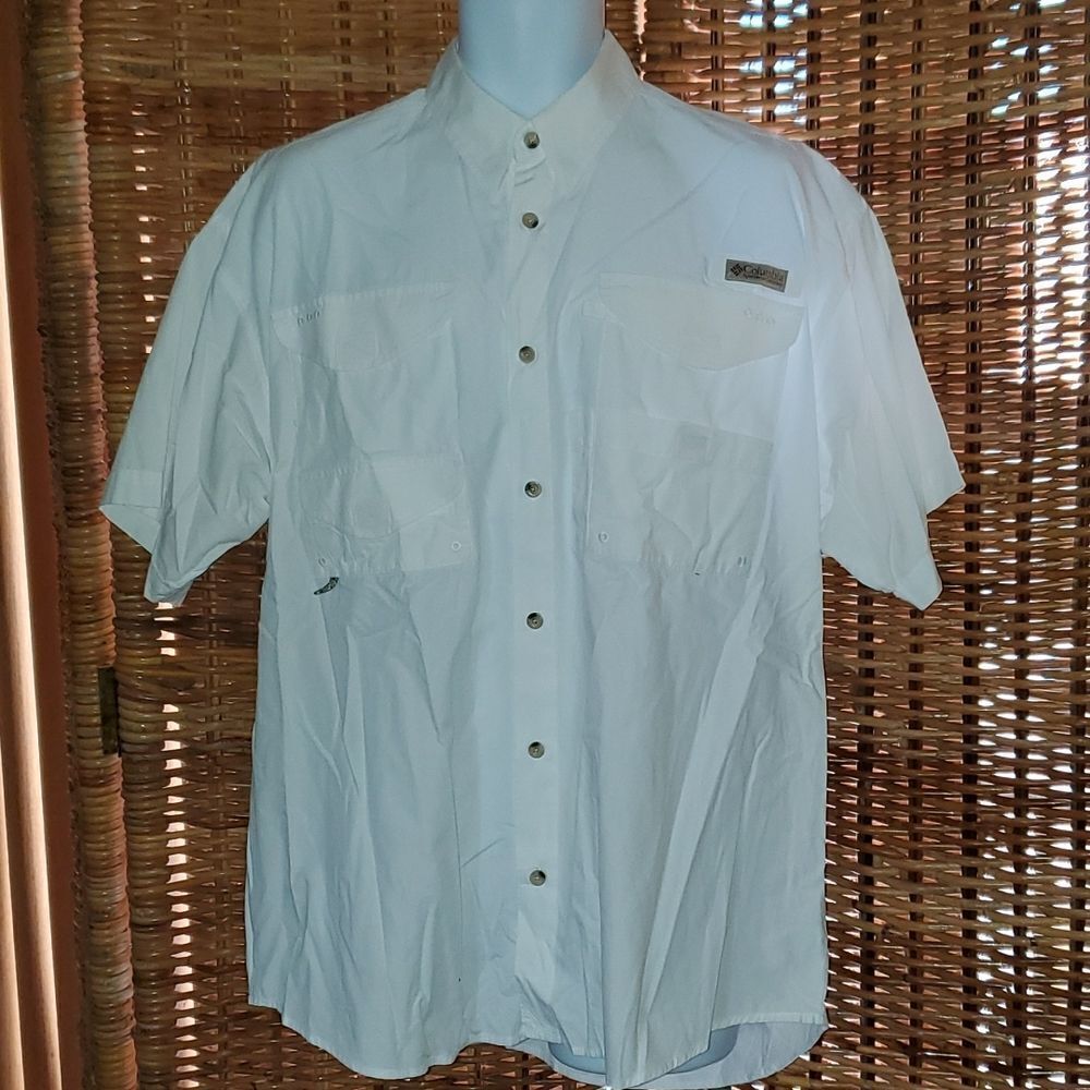 Columbia PFG Performance Fishing Gear Vented Cargo  Shirt L